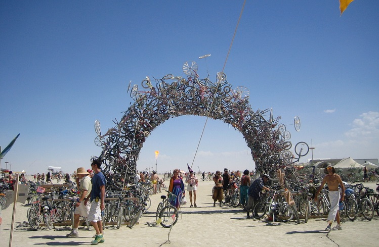 A Nomad's Guide to Surviving Burning Man