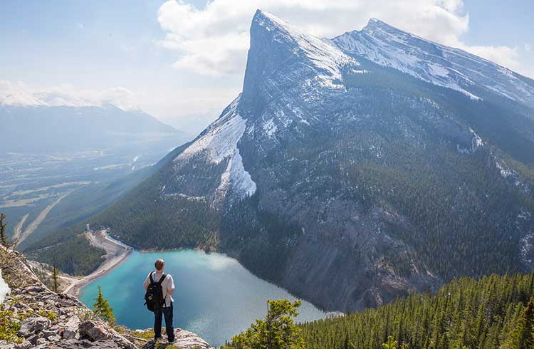 An Adventurer’s Guide to Exploring the Canadian Rockies