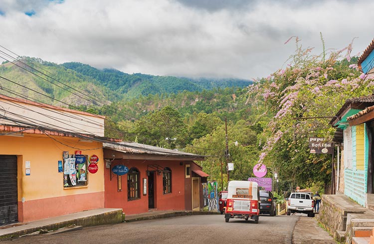 Is Honduras Safe? How Travelers Can Avoid Petty Crime