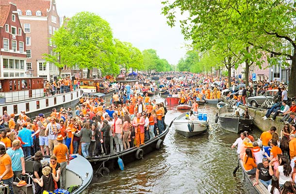 A Guide to Celebrating King's Day in Amsterdam