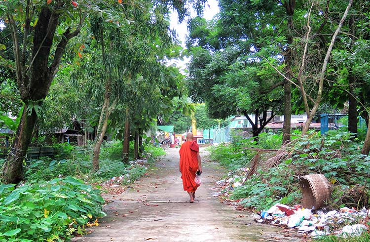 A Day-Trip from Yangon to the Ancient Kingdom of Bago