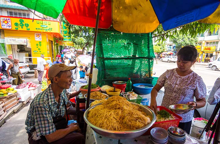 Hasil gambar untuk street food myanmar