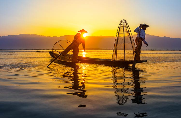4 Experiences Every Traveler Should Have at Inle Lake