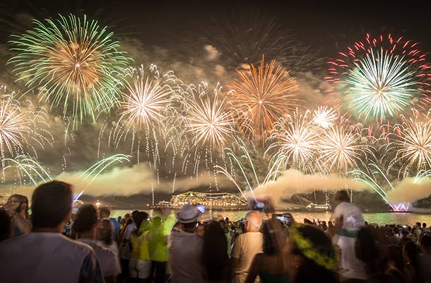 How to Experience Reveillon (New Year's Eve) in Brazil