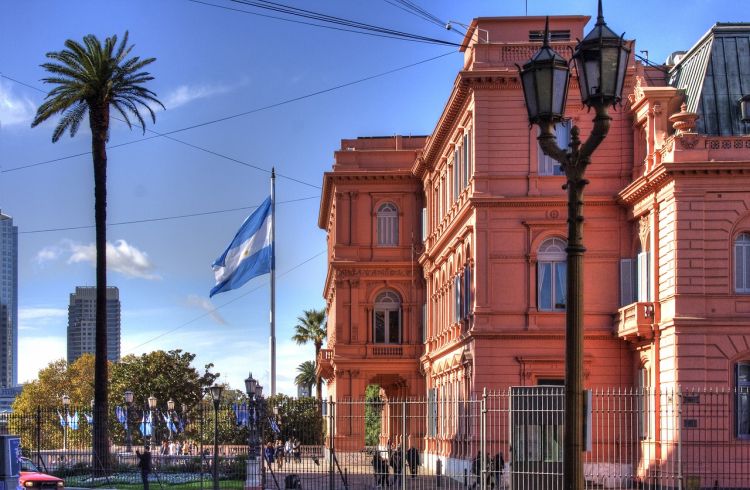Local Laws in Argentina: What You Should Know Before You Go