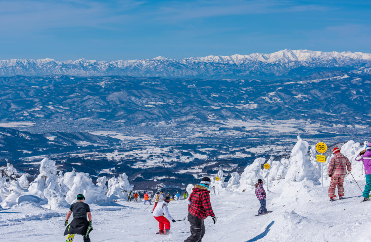 ski fields Japan