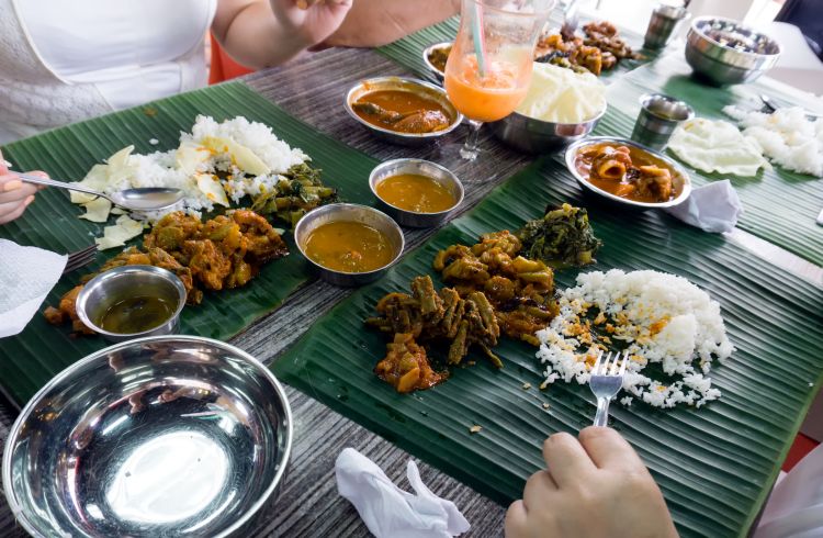 How to Stay Healthy While Traveling in Malaysia