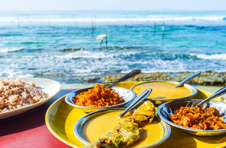 How to Stay Healthy While Traveling Around Sri Lanka