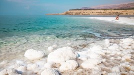 Visiting Jordan’s Extraordinary Dead Sea 