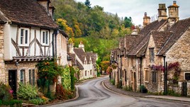 Road Tripping England: Safe Driving Tips for Travelers