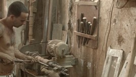 Video: A Local Carpenter in Havana