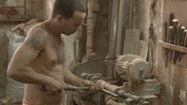 Video: A Local Carpenter in Havana