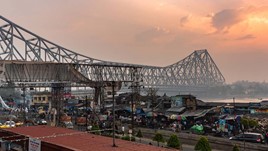 Caramel Chews and Kolkata, Painted Gold