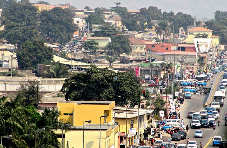 Traffic in Luanda