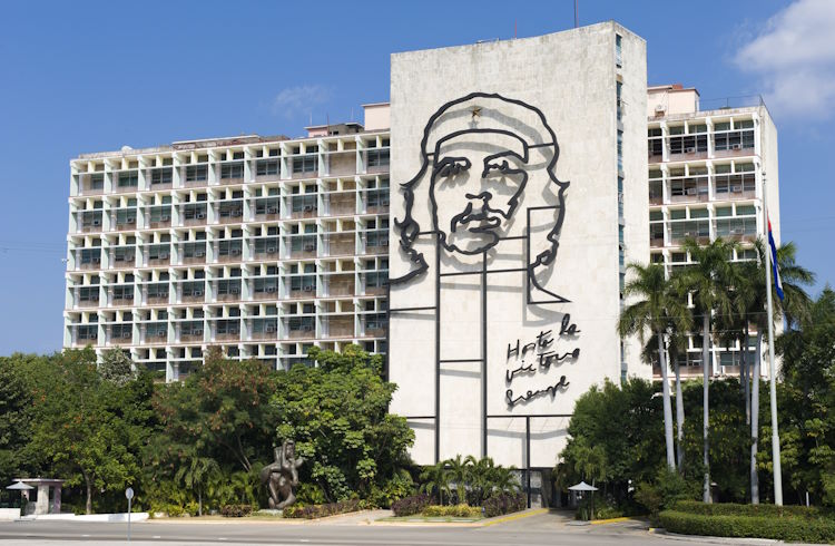 Image of Che Guevarra on the Ministry of the Interior, Plaza de la Revolucion, Havana, Cuba.