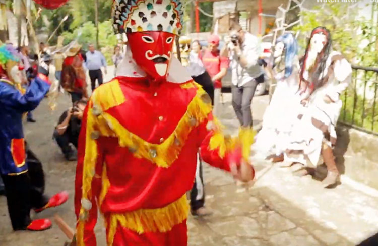 Mexico Discoveries: Dancing With The Dead