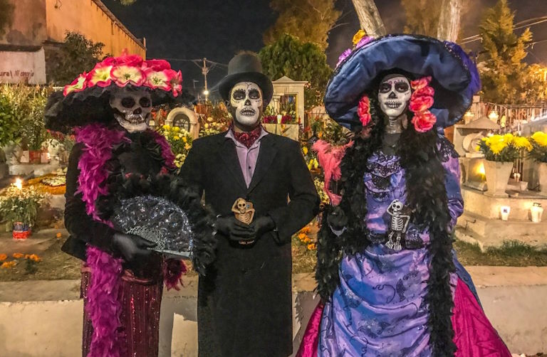 How to Experience Mexico's Day of the Dead Festival