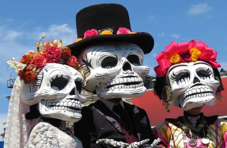 How to Experience Mexico's Day of the Dead Festival