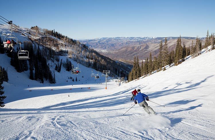 How to Find Seasonal Work in US Ski Resorts 