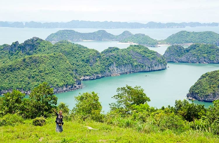 25 Places to Visit in Vietnam: Top Locations For Your Splendid Holidays