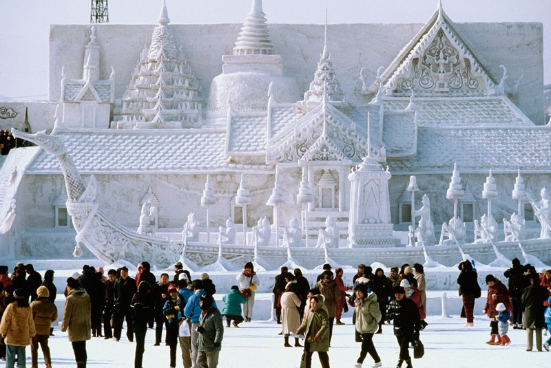 Skiing at Mount Yotei