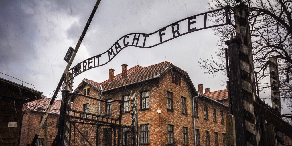 What Is Dark Tourism And What Are The Pros And Cons 