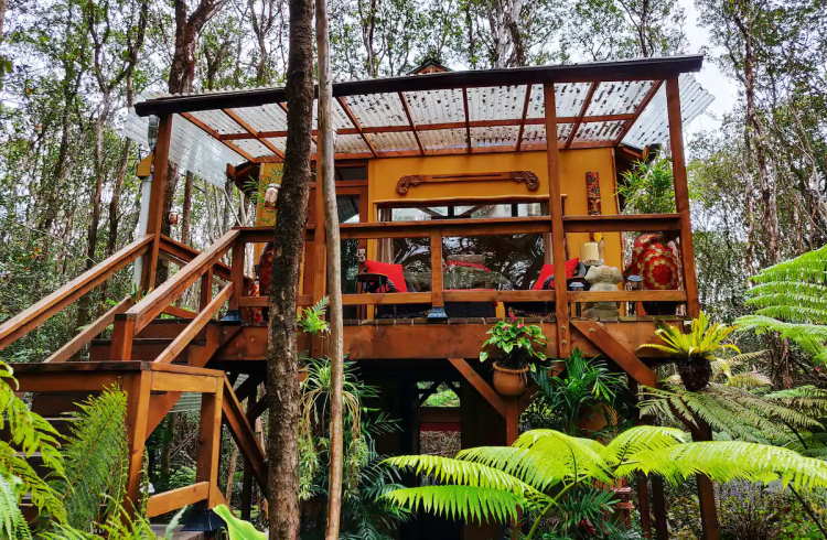 An off-the-grid treehouse on the Big Island of Hawaii.