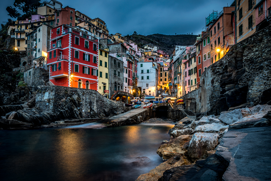 The last stop of the evening landed us on the rock outcropping in Riomaggiore.  We enjoyed watching the evening lights come on as the sun disappeared while we ate authentic Italian cheese, bread, and olives from a small grocer in the city. 