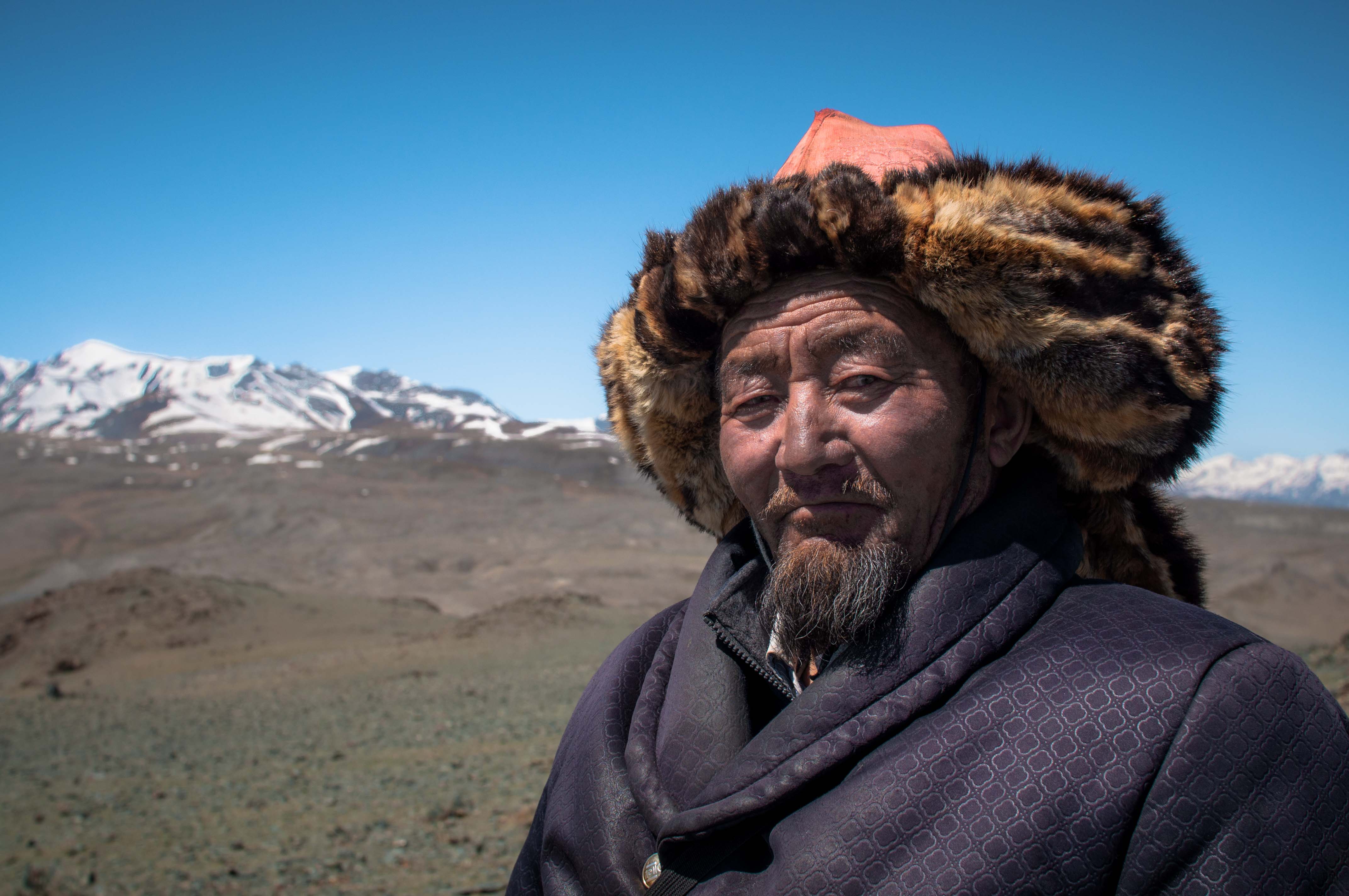 Living high in the Altai Mountains of Western Mongolia, 65 year old Sailau is among the last eagle hunters in the world. Like his father and grandfather before him, he hopes to pass down and continue this ancient tradition.