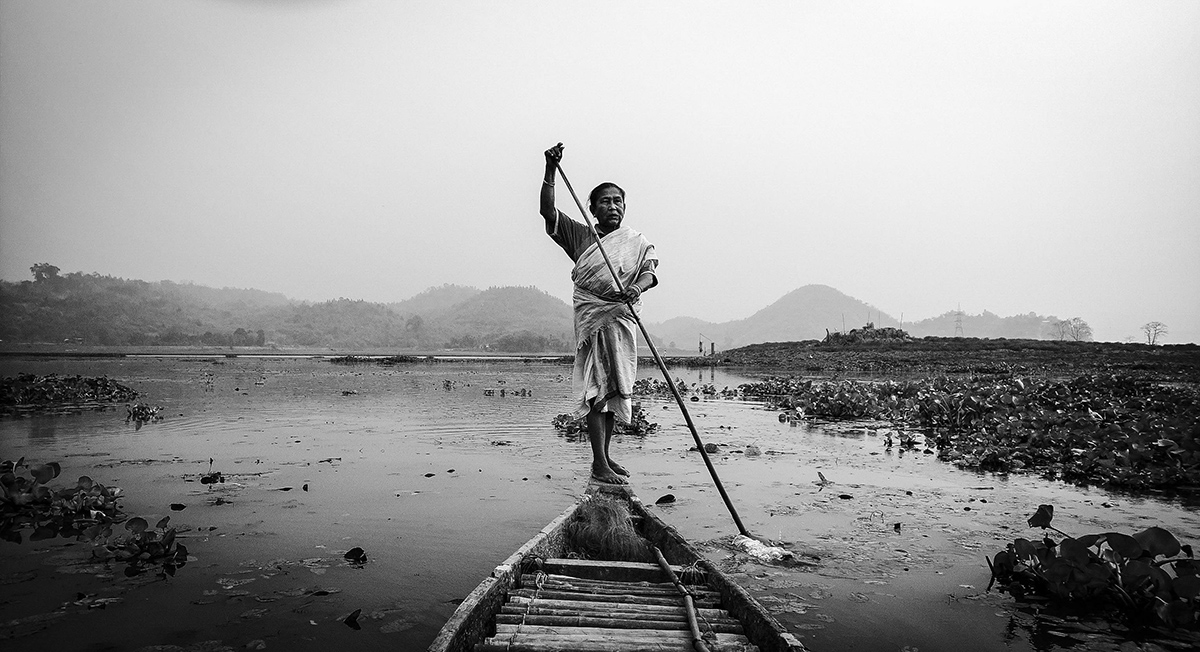 Putuli Das, the only fisher-woman in Kamrup has been trying to save the numerous water sources from the tentacles of polluting industries by fighting alone. She rows along the lake and nearby sources, launches her own protest and has been instrumental in saving the fisher-man tribes of Kamrup.