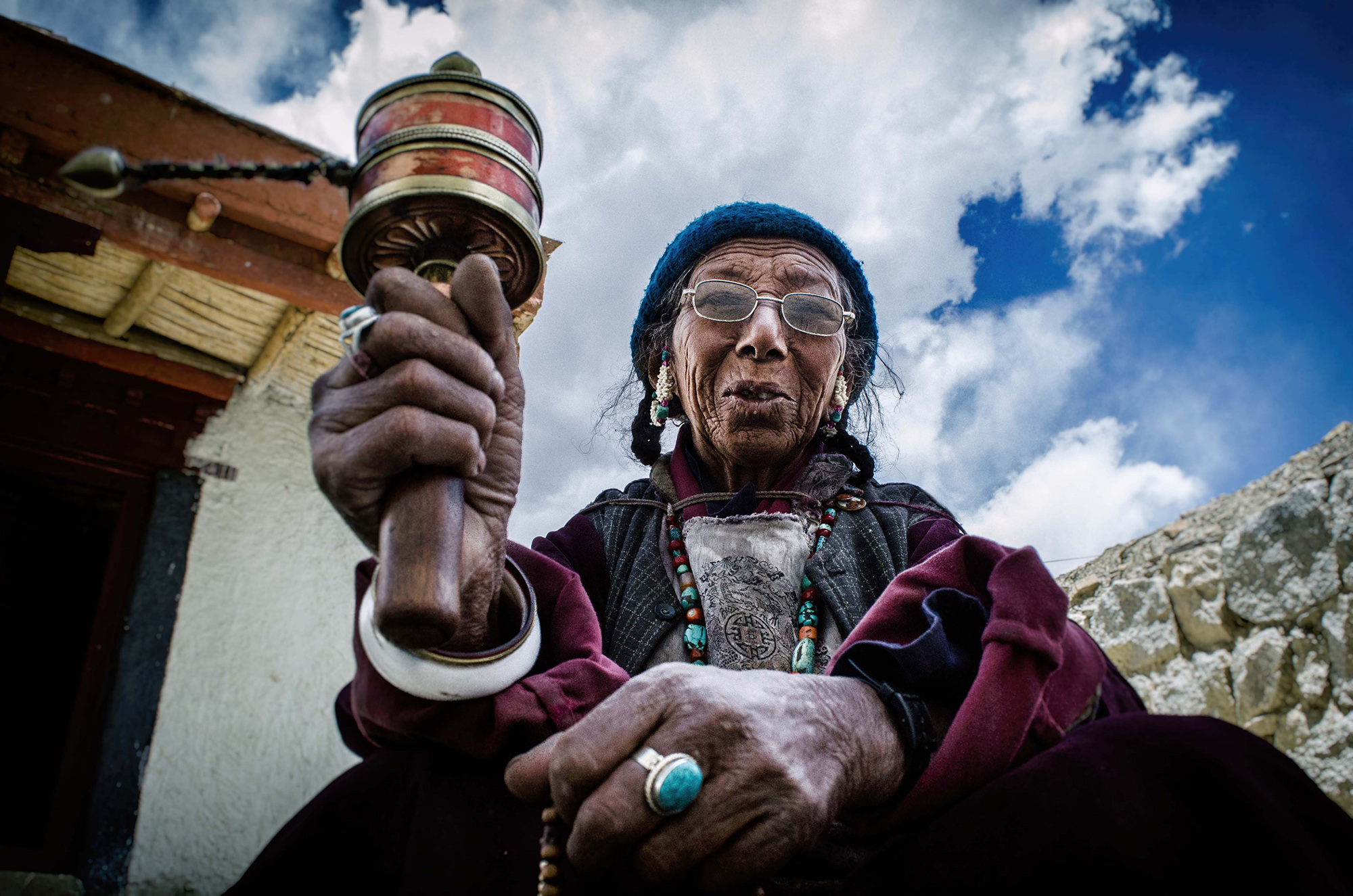 Majority of the population in Ladakh follows Buddhism. The monks here are very polite and full of wisdom and life