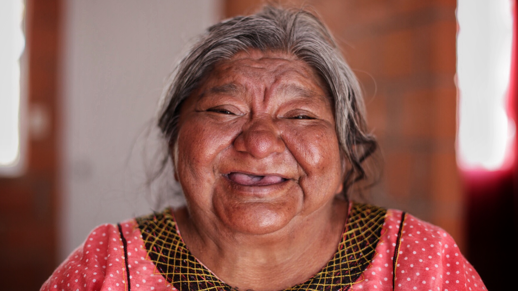 There were people who refused to abandone their happiness, like this indigenous Zapotec woman 