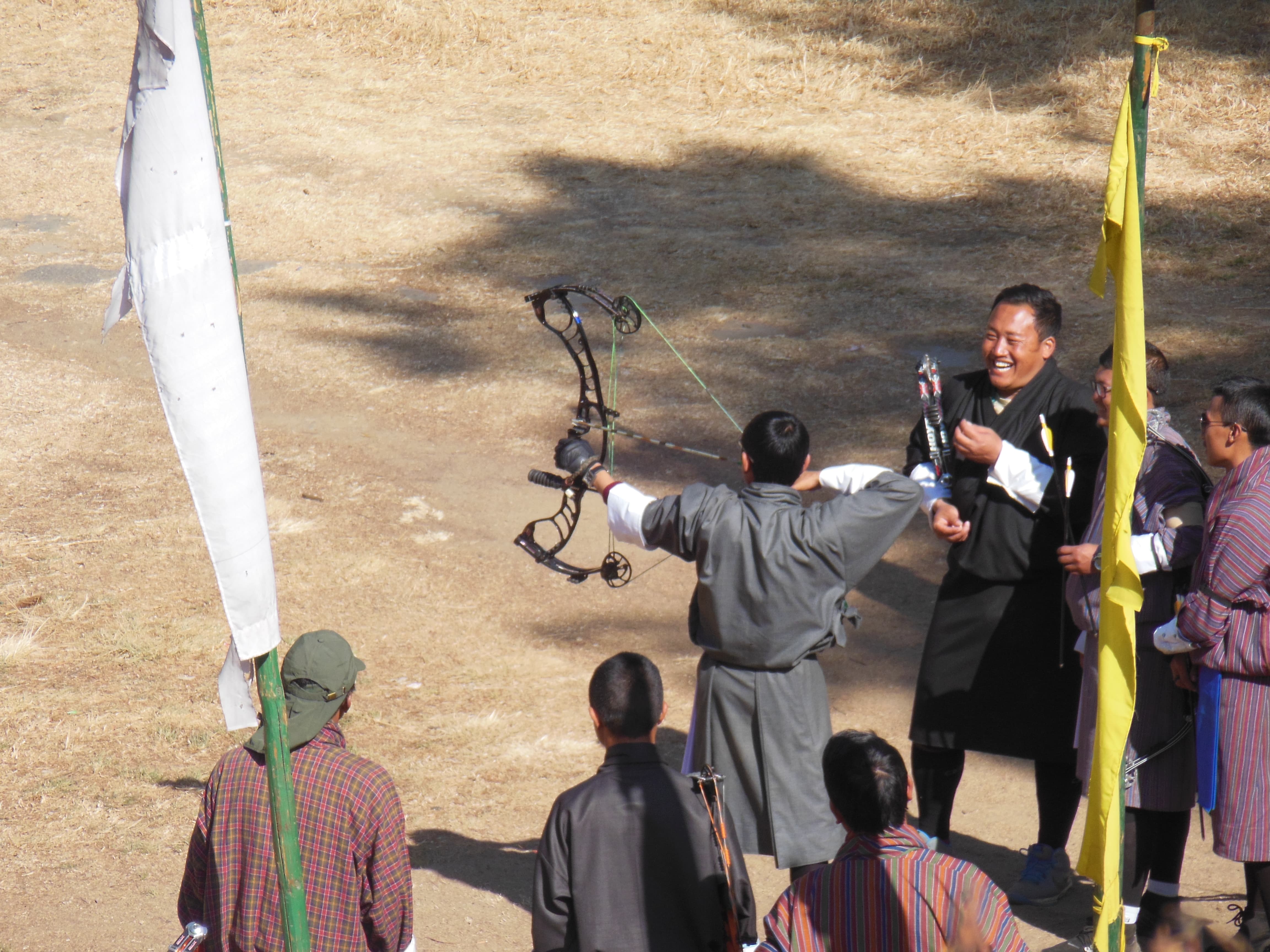 Everyone between young adults and the elderly can be sighted mingling at the Changlimithang Archery Ground in Thimphu, where regular matches and practice sessions take place. especially on weekends. Traditional as well as modern archery is a thriving interest in Bhutan.