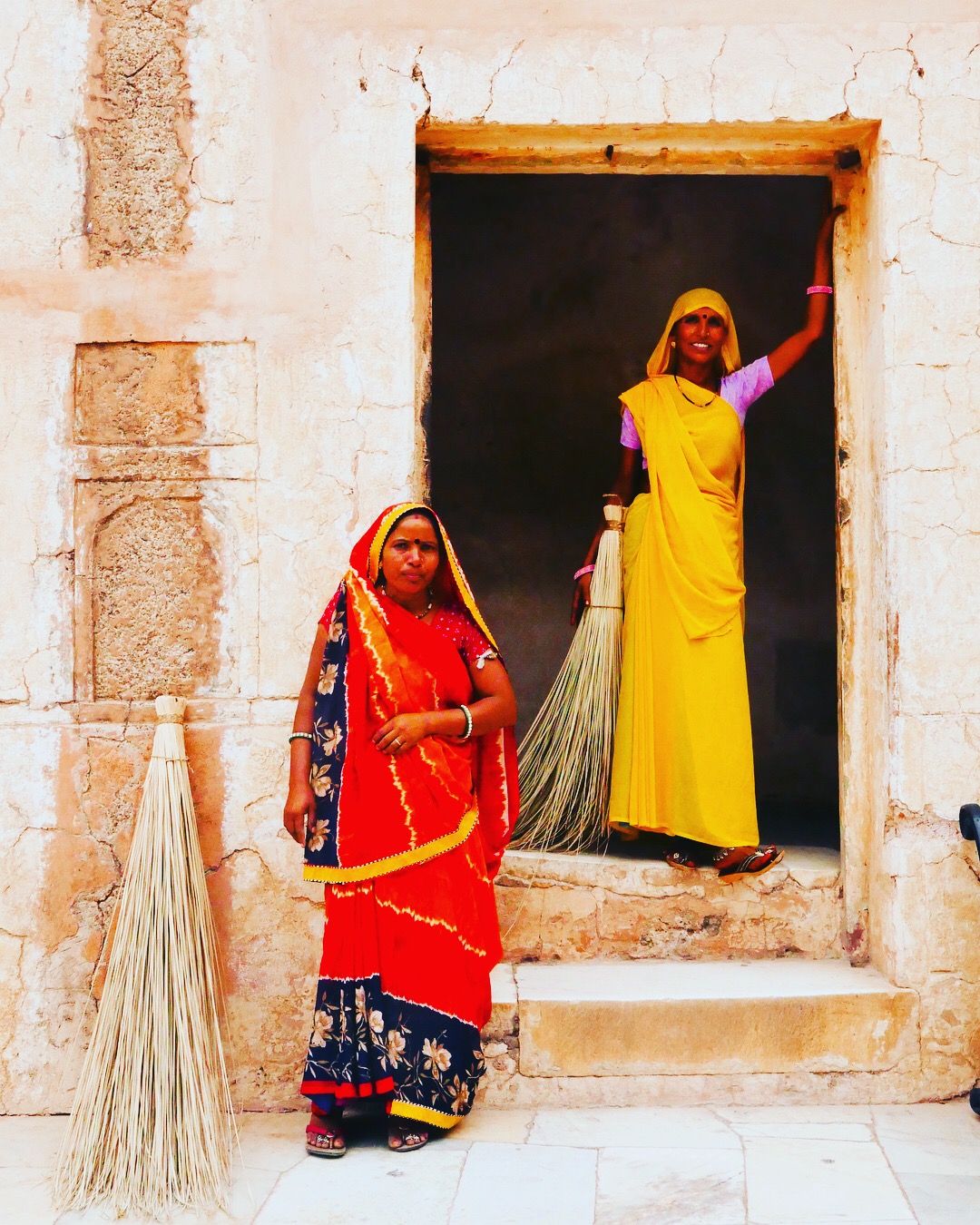 Rajasthani women - Jaipur India.