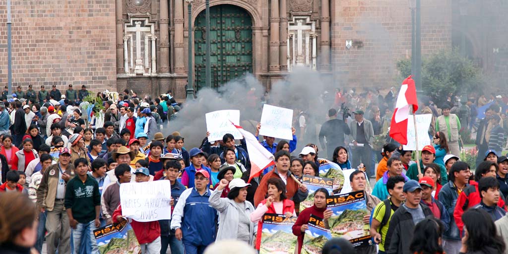 peru protests tourism