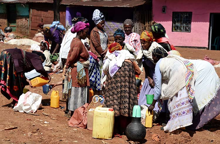 Women in a market in Ethiopia