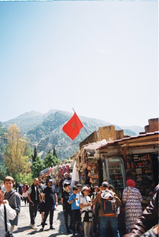 A busy mountainside souk near Chefchaouen, alive with colour and chatter